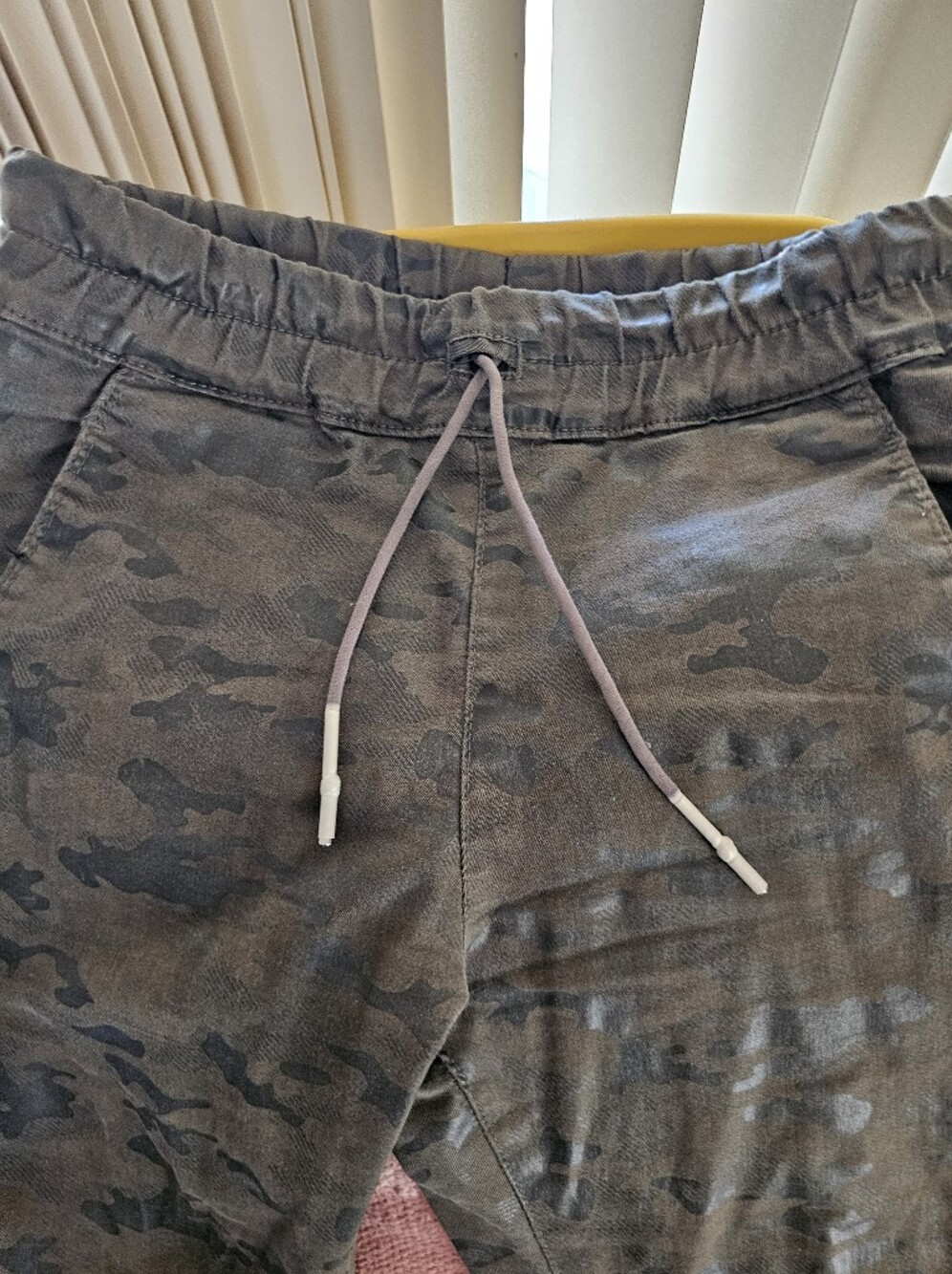 Bevy Flog Green Camo Drawstring Jogger Pants